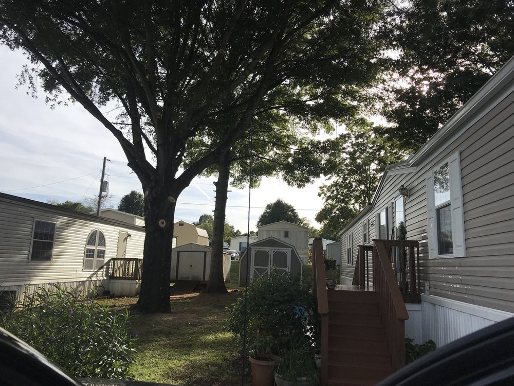 Reviews on J &amp; L Landscape from Maryville, Tennessee are